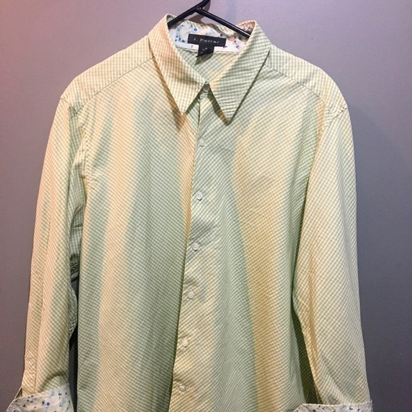J Ferrar Green and White Button Down Dress Shirt  Size XL - Picture 2 of 6